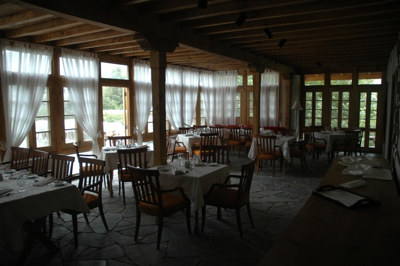 Serena Khaplu Palace Exterior foto