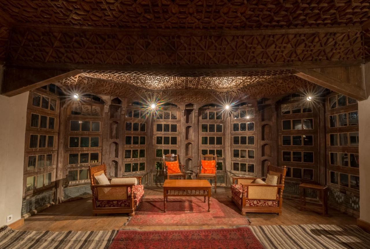 Serena Khaplu Palace Exterior foto